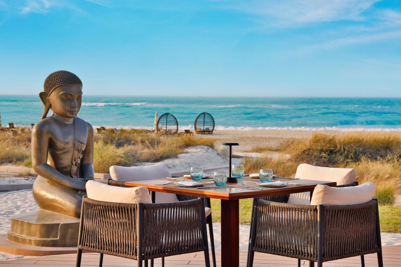 The St. Regis Saadiyat Island Resort, Station touristique Abou Dabi