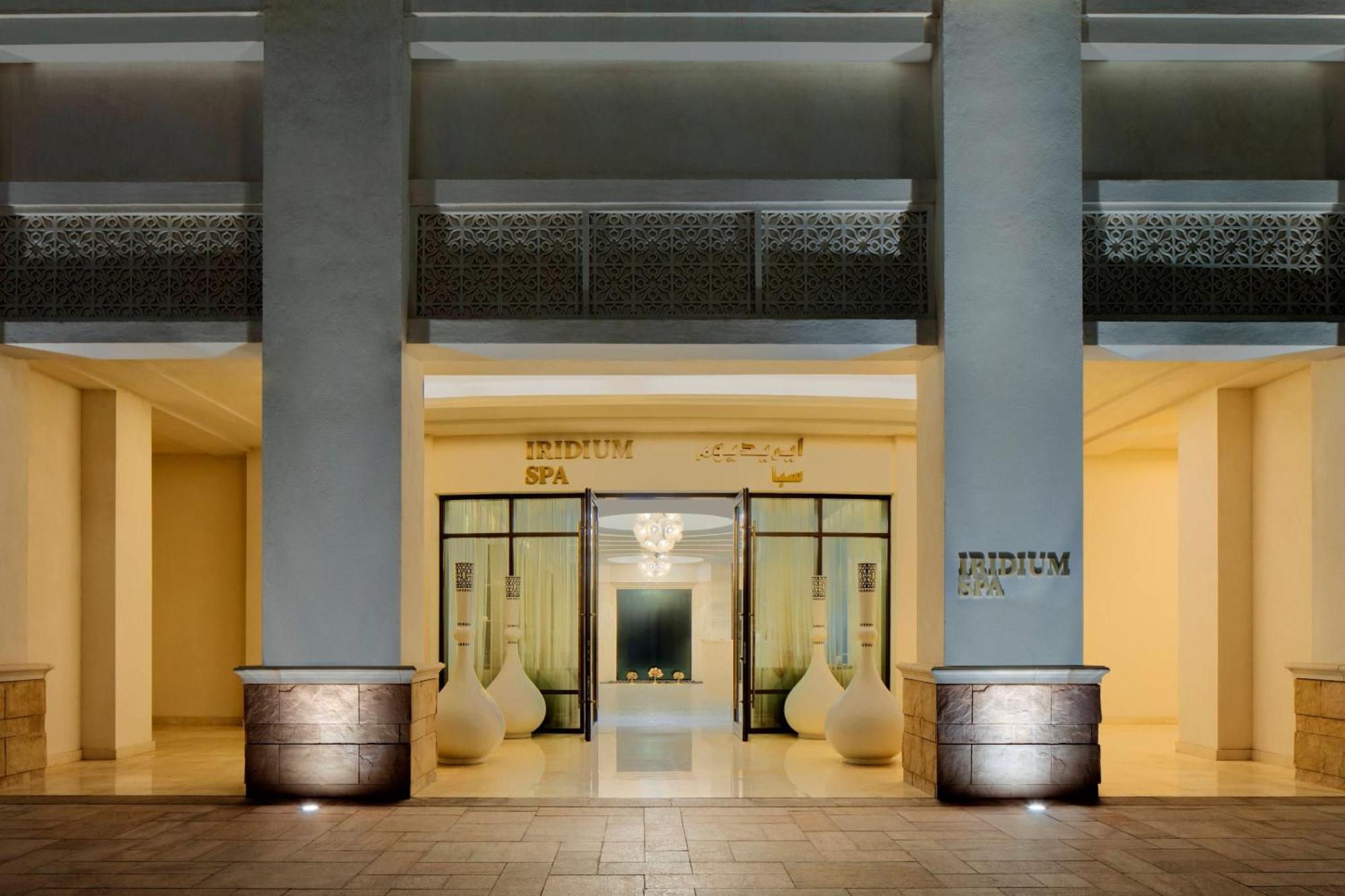 The St. Regis Saadiyat Island Resort, Абу-Даби